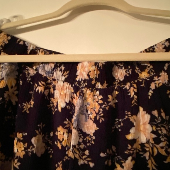 Love Fire Women’s Multicoloured Floral Viscose Swing Skirt Size 2 XL Midi Split - Picture 5 of 8